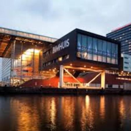 Private Guesthouse Bnb The Waterhouse Houseboat Amsterdam Eksteriør bilde