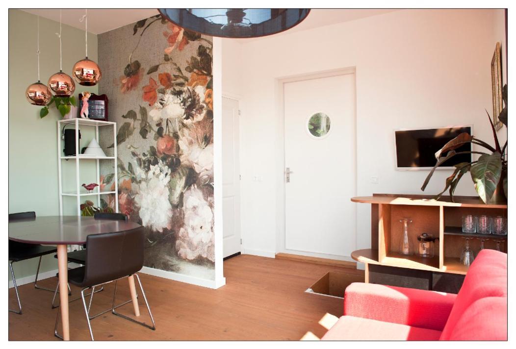 Private Guesthouse Bnb The Waterhouse Houseboat Amsterdam Eksteriør bilde